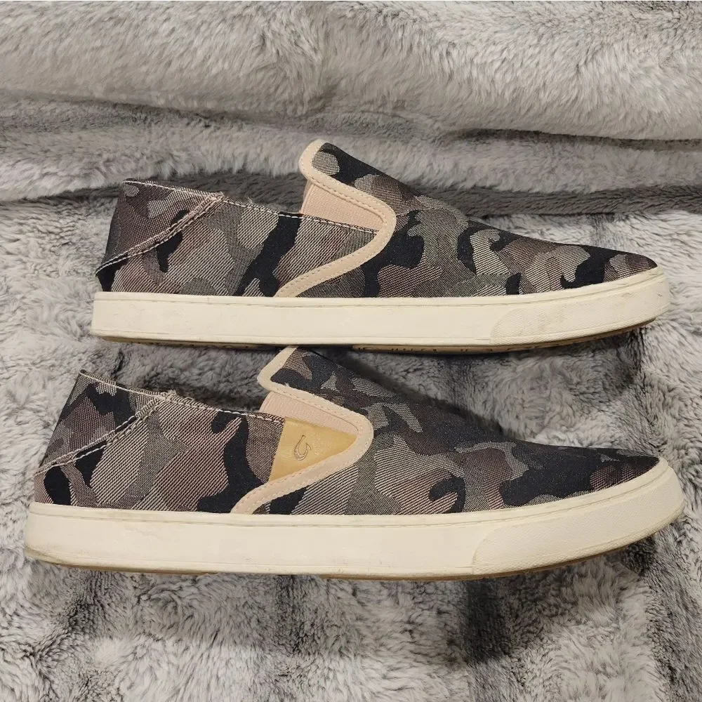 OluKai Pehuea camo slip on, size 11